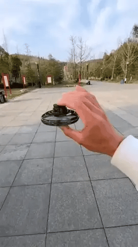 Magic Flying Spinner